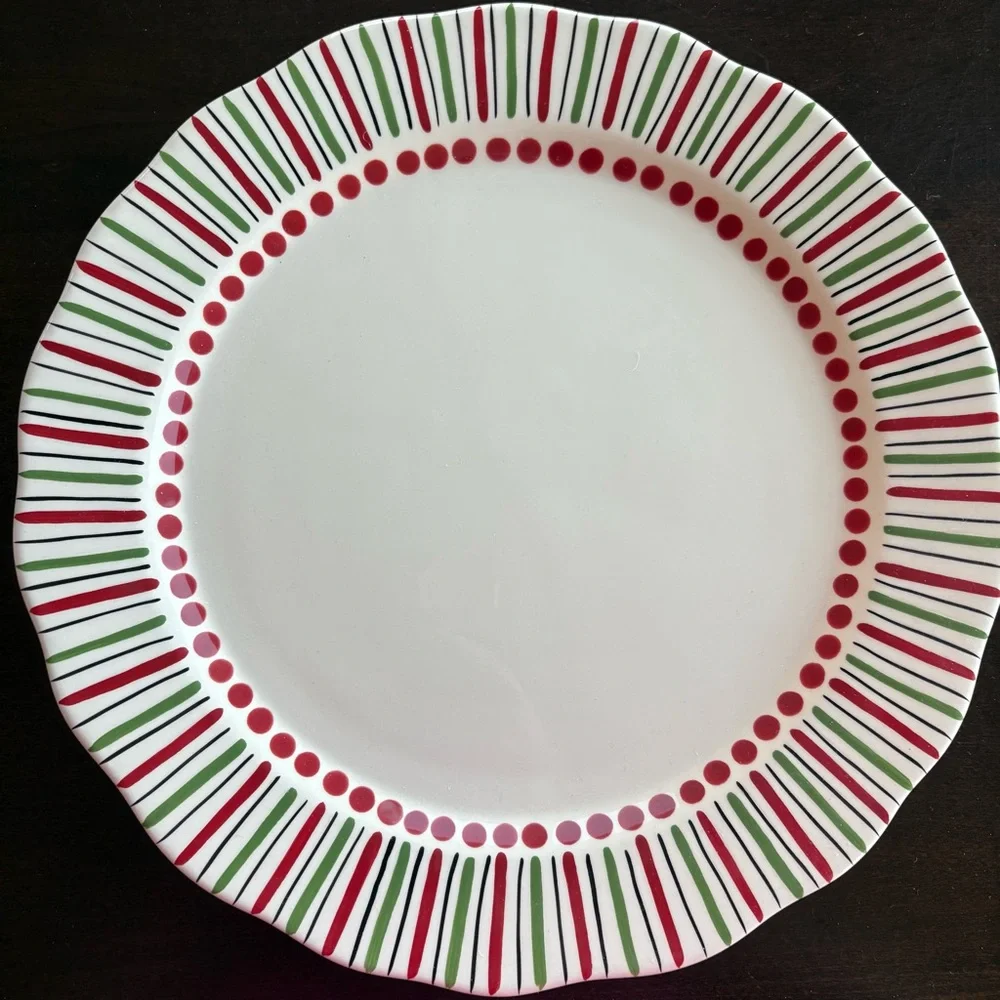 M.BAGWELL Rare Discontinued Simply Christmas Dinner Plate 7737368 Caffco Stripes